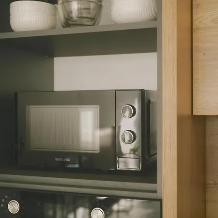 Golden Sands-beachfront Of Your Dreams Appartement