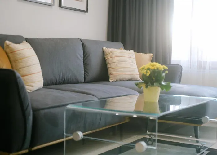 Golden Sands-beachfront Of Your Dreams Apartment Golden Sands