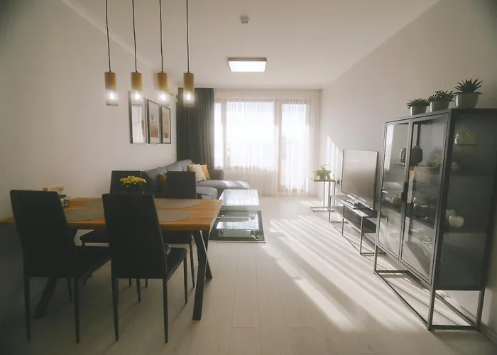 Golden Sands-beachfront Of Your Dreams Apartment *